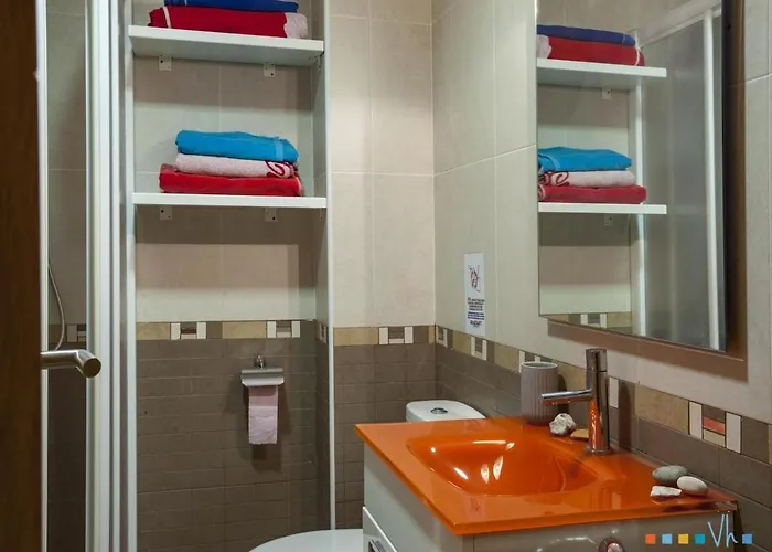 Vh Costablanca - Naima * קלפה